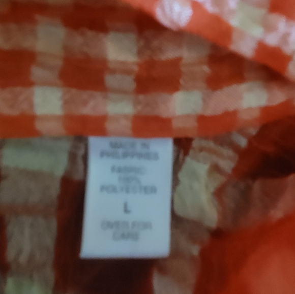 Natori nightgown and robe. The robe is a size (L), and nightgown is a size (S). - Picture 7 of 8